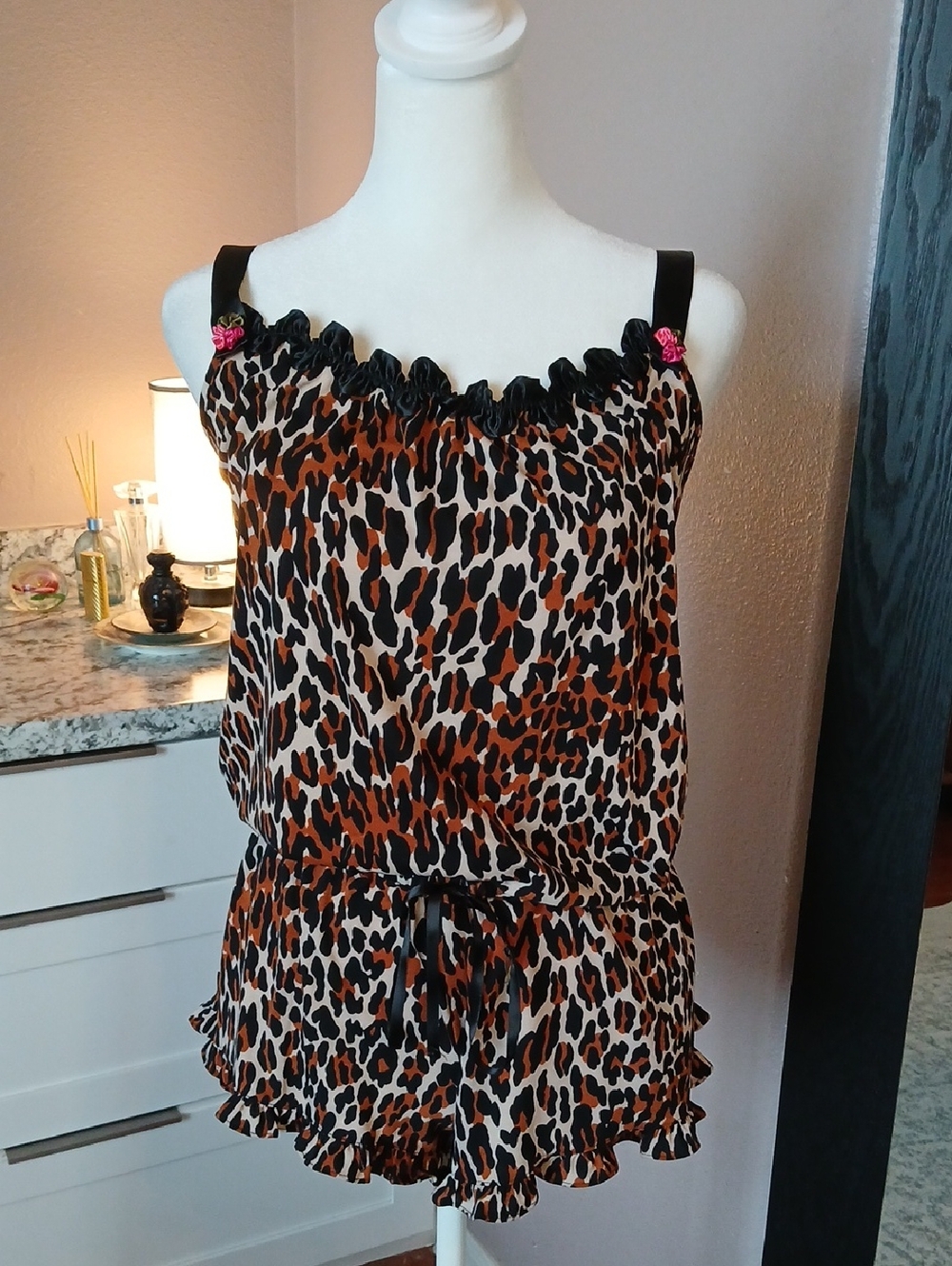 Betsey Johnson Lingerie Sleepwear Romper Sz S Intimates Animal Print